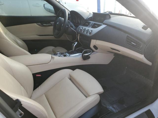 Photo 8 from auction – 2011 BMW Z4 SDRIVE3 with VIN WBALM1C55BE393706