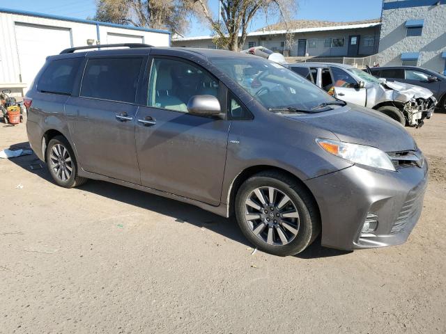 Photo 4 from auction – 2020 TOYOTA SIENNA XLE with VIN 5TDDZ3DC2LS242609