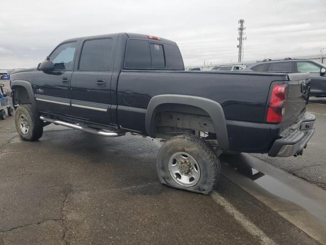 Photo 2 from auction – 2005 CHEVROLET SILVERADO with VIN 1GCHK232X5F836781