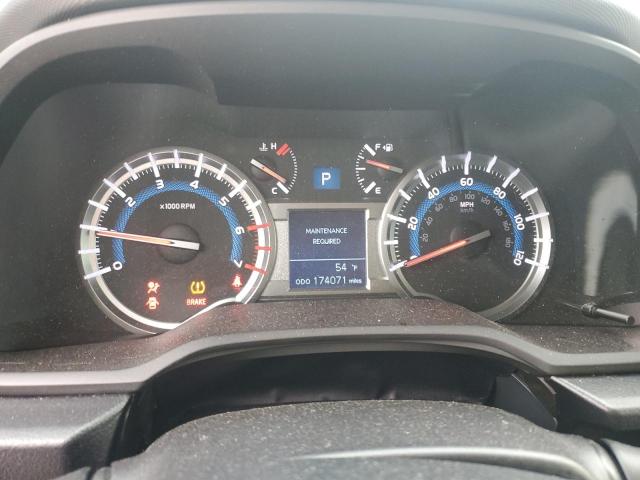 Photo 9 from auction – 2018 TOYOTA 4RUNNER SR with VIN JTEBU5JR1J5523809