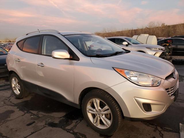 Photo 4 from auction – 2011 HYUNDAI TUCSON GLS with VIN KM8JUCAC2BU205085