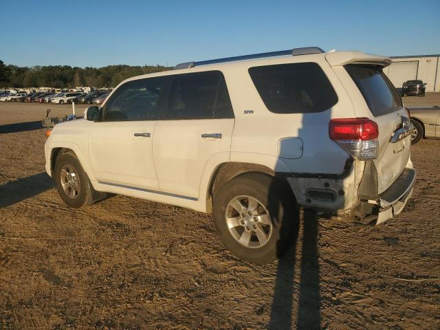 Photo 2 from auction – 2012 TOYOTA 4RUNNER SR with VIN JTEZU5JRXC5034004
