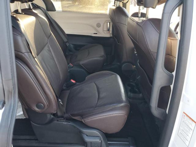 Photo 11 from auction – 2024 TOYOTA SIENNA LIM with VIN 5TDESKFC8RS119874