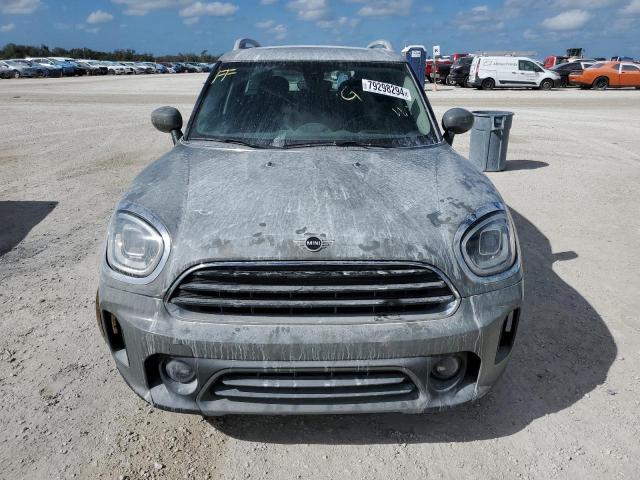 Photo 5 from auction – 2022 MINI COOPER COU with VIN WMZ23BR03N3N60003