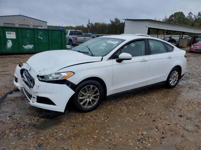FORD FUSION S 2015 with VIN 3FA6P0G7XFR261577 - Photo from auction