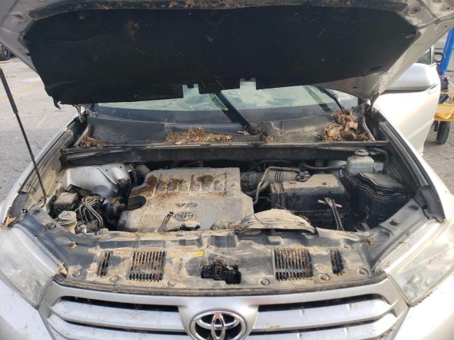 Photo 12 from auction – 2012 TOYOTA HIGHLANDER with VIN 5TDBK3EH5CS164655