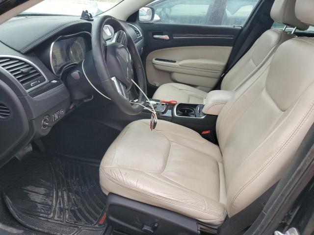 Photo 7 from auction – 2017 CHRYSLER 300 LIMITE with VIN 2C3CCAAG7HH580252