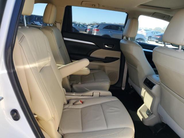 Photo 11 from auction – 2017 TOYOTA HIGHLANDER with VIN 5TDKZRFH9HS520111