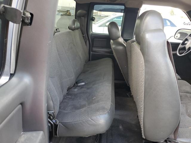 Photo 11 from auction – 2005 CHEVROLET SILVERADO with VIN 1GCEC19X85Z248387