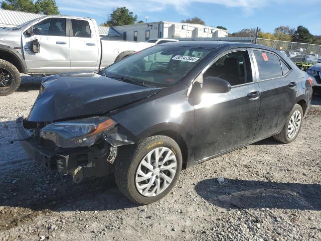 TOYOTA COROLLA L 2018 with VIN 5YFBURHE2JP756826 - Photo from auction