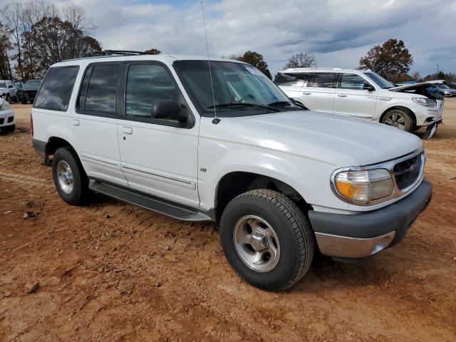Photo 4 from auction – 2000 FORD EXPLORER X with VIN 1FMZU63P0YUB43411