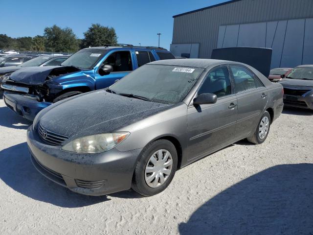 TOYOTA CAMRY LE 2005 with VIN 4T1BE32K45U615690 - Photo from auction