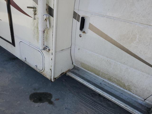 Photo 9 from auction – 2009 FORD ECONOLINE with VIN 1FDXE45S48DA50613