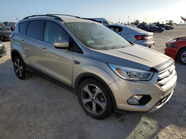 Photo 4 from auction – 2017 FORD ESCAPE SE with VIN 1FMCU0GD2HUC60667
