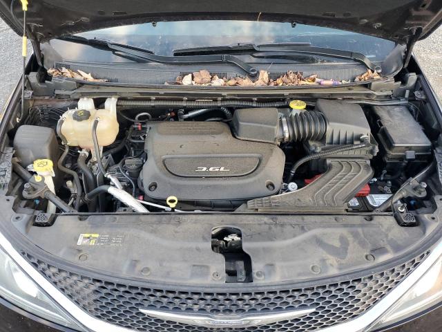 Photo 12 from auction – 2017 CHRYSLER PACIFICA T with VIN 2C4RC1BG7HR816008
