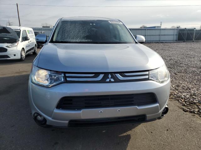 Photo 5 from auction – 2014 MITSUBISHI OUTLANDER with VIN JA4AZ3A36EZ018911