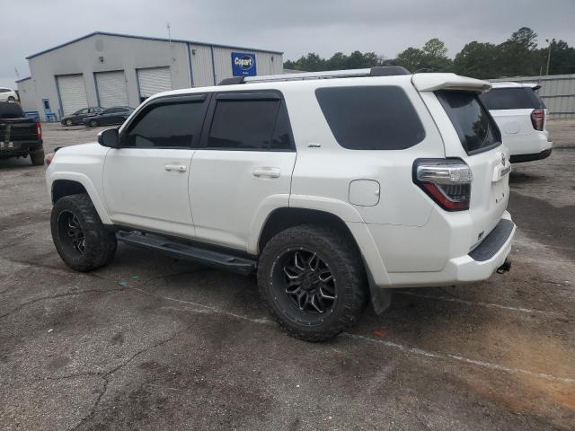 Photo 2 from auction – 2021 TOYOTA 4RUNNER SR with VIN JTEMU5JR9M5875534