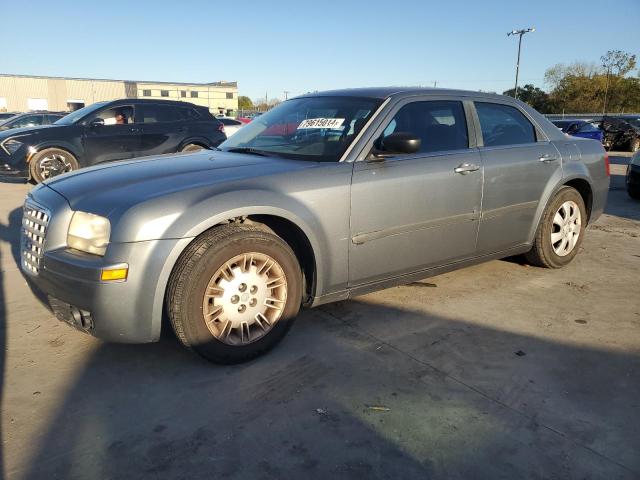 CHRYSLER 300 2006 with VIN 2C3KA43R06H240276 - Photo from auction