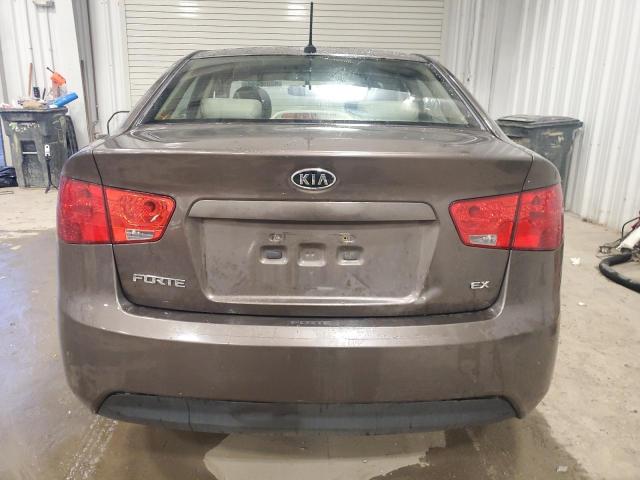 Zdjęcie 6 z aukcji – 2013 KIA FORTE EX z VIN KNAFU4A23D5678916