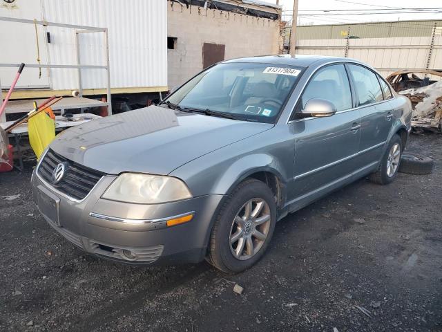 VOLKSWAGEN PASSAT GLS 2004 with VIN WVWPD63B84P331635 - Photo from auction