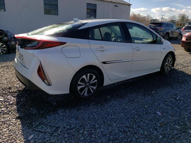Photo 3 from auction – 2017 TOYOTA PRIUS PRIM with VIN JTDKARFPXH3060005