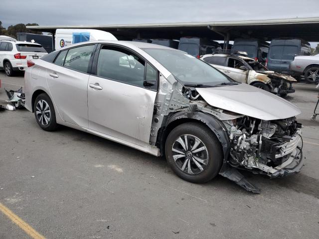 Photo 4 from auction – 2019 TOYOTA PRIUS PRIM with VIN JTDKARFP4K3108329