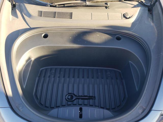 Photo 11 from auction – 2022 TESLA MODEL 3 with VIN 5YJ3E1EB1NF297075