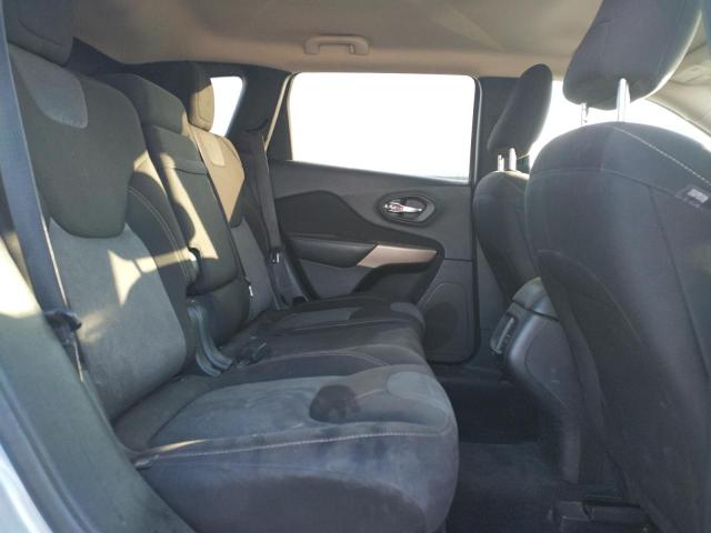 Photo 10 from auction – 2018 JEEP CHEROKEE L with VIN 1C4PJLCB6JD597059