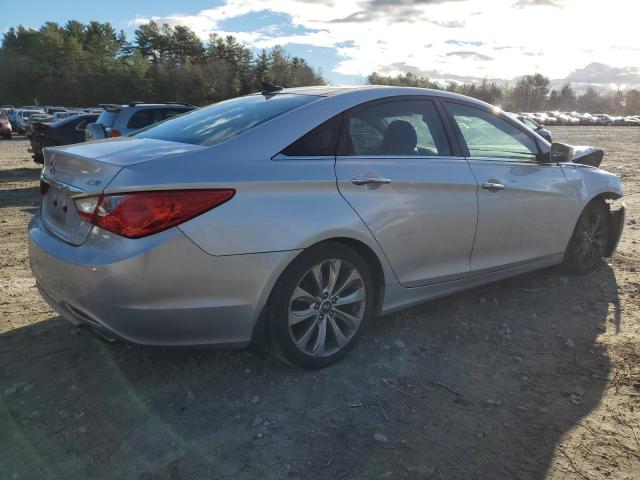 Photo 3 from auction – 2012 HYUNDAI SONATA SE with VIN 5NPEC4AB4CH368449