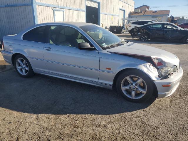 Photo 4 from auction – 2002 BMW 325 CI with VIN WBABN33492PG59912