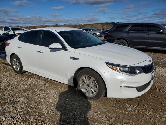Photo 4 from auction – 2016 KIA OPTIMA LX with VIN 5XXGT4L33GG045817