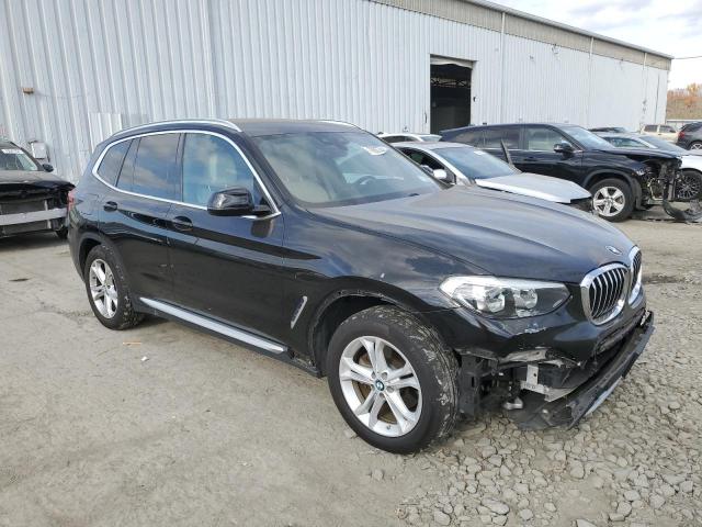 Photo 4 from auction – 2019 BMW X3 XDRIVE3 with VIN 5UXTR9C57KLP77189