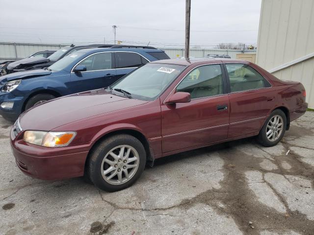 TOYOTA CAMRY LE 2000 with VIN 4T1BF28K8YU936053 - Photo from auction