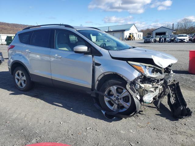 Photo 4 from auction – 2016 FORD ESCAPE SE with VIN 1FMCU9G92GUC68105
