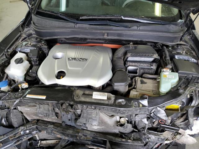 Photo 11 from auction – 2013 HYUNDAI SONATA HYB with VIN KMHEC4A44DA075642