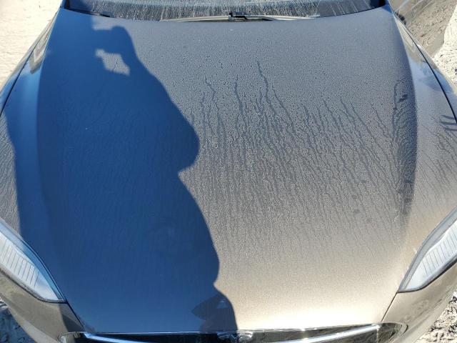 Photo 11 from auction – 2015 TESLA MODEL S with VIN 5YJSA1E27FF109393