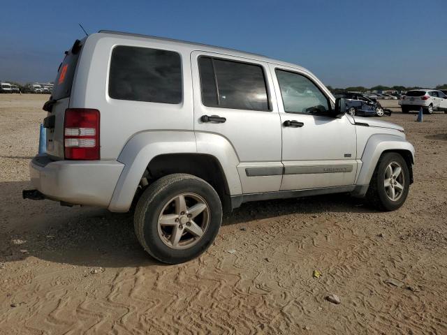 Photo 3 from auction – 2009 JEEP LIBERTY SP with VIN 1J8GP28K59W548767