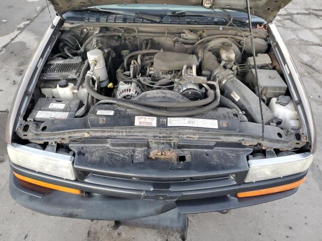 Photo 12 from auction – 2000 CHEVROLET BLAZER with VIN 1GNCS13W7YK218263