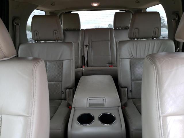 Photo 10 from auction – 2010 LINCOLN NAVIGATOR with VIN 5LMJJ2J51AEJ02976