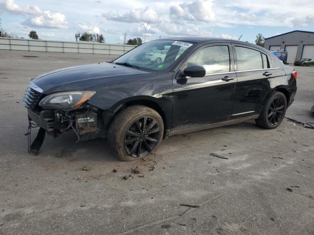 CHRYSLER 200 TOURIN 2013 with VIN 1C3CCBBB7DN614961 - Photo from auction