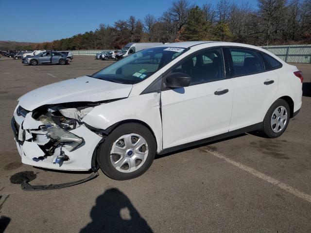 FORD FOCUS S 2013 с VIN 1FADP3E27DL258289 - Снимка от търг