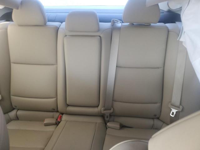 Photo 10 from auction – 2018 ACURA TLX with VIN 19UUB2F38JA005291