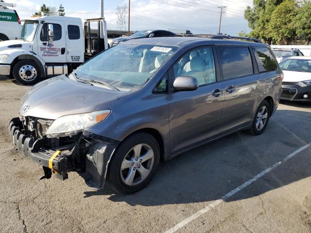 TOYOTA SIENNA LE 2016 with VIN 5TDKK3DC0GS706661 - Photo from auction