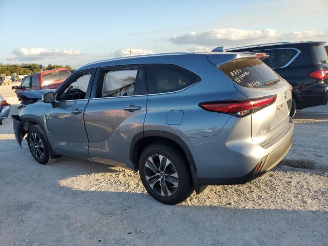 Снимка 2 от търг – 2021 TOYOTA HIGHLANDER с VIN 5TDGBRCH3MS048464