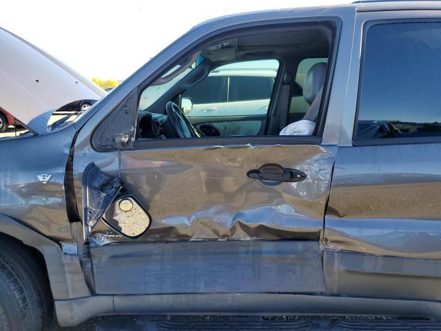 Photo 7 from auction – 2002 FORD ESCAPE XLT with VIN 1FMCU03102KD14112