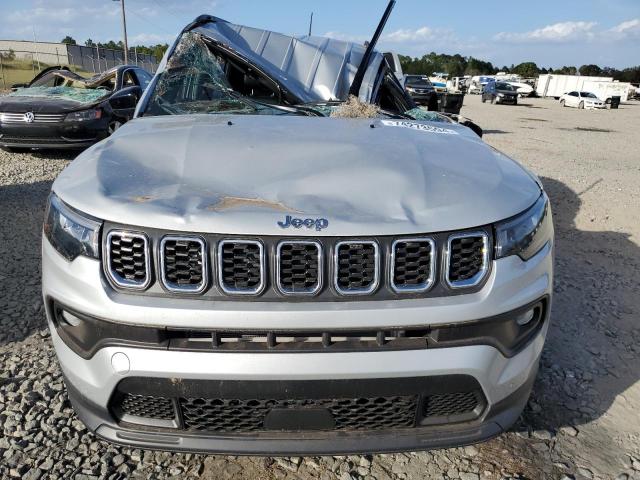 Photo 11 from auction – 2024 JEEP COMPASS LA with VIN 3C4NJDBN6RT130321