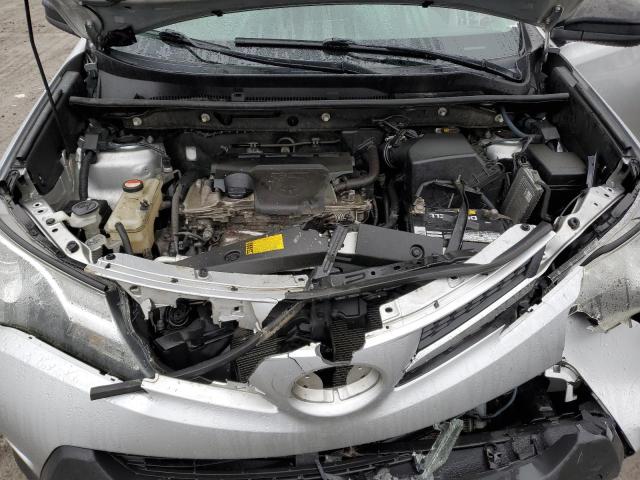 Photo 12 from auction – 2015 TOYOTA RAV4 LE with VIN JTMBFREV8FD096509