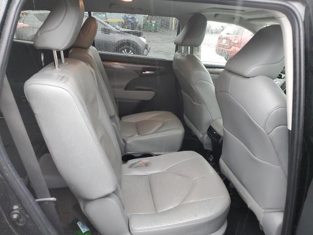 Photo 11 from auction – 2022 TOYOTA HIGHLANDER with VIN 5TDXBRCH7NS562657