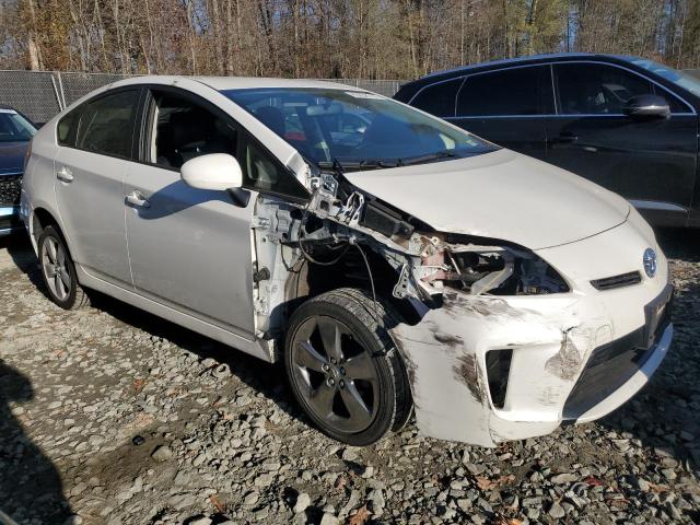 Photo 4 from auction – 2013 TOYOTA PRIUS with VIN JTDKN3DU7D5570661