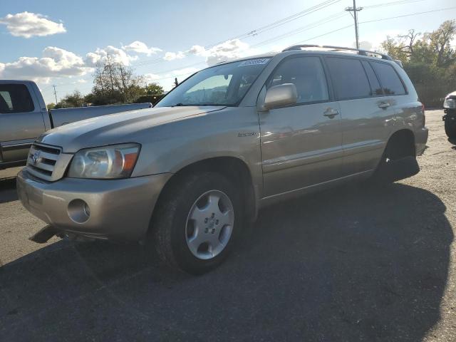 TOYOTA HIGHLANDER 2005 with VIN JTEDP21A450044036 - Photo from auction